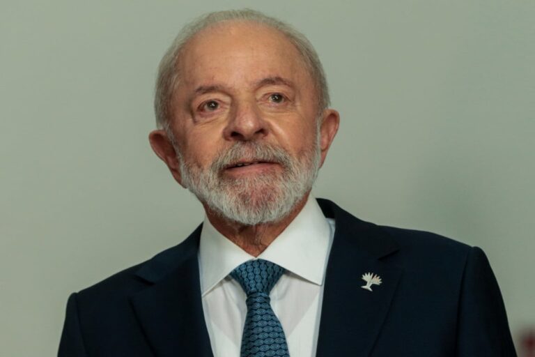 Imprensa “amiga” tenta salvar Lula e pinta embate com EUA como prova de liderança