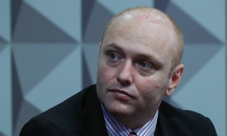 PGR Pede Progressão de Regime ao Hacker Walter Delgatti; Decisão Agora Está nas Mãos de Moraes