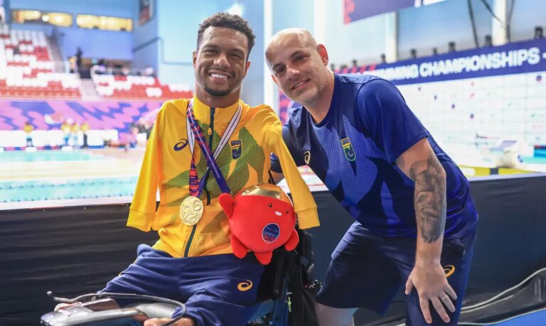 Astro paralímpico, Gabrielzinho enaltece treinador: “Mente pensante”