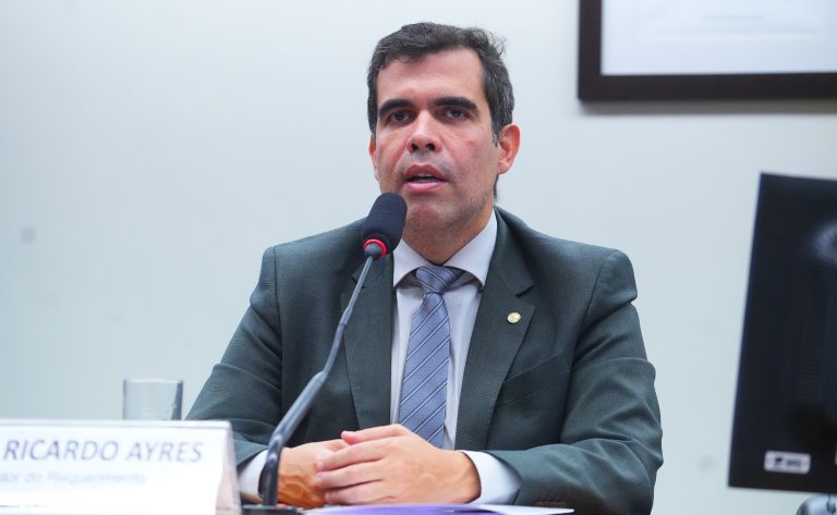 Dívidas Trabalhistas: Nova Lei Define Prazos para Cobrança de Ex-Sócios e Busca Equilíbrio Jurídico