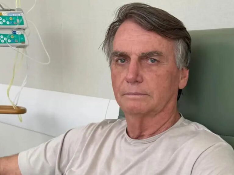 Bolsonaro pode reduzir pena ao participar de programa de leitura