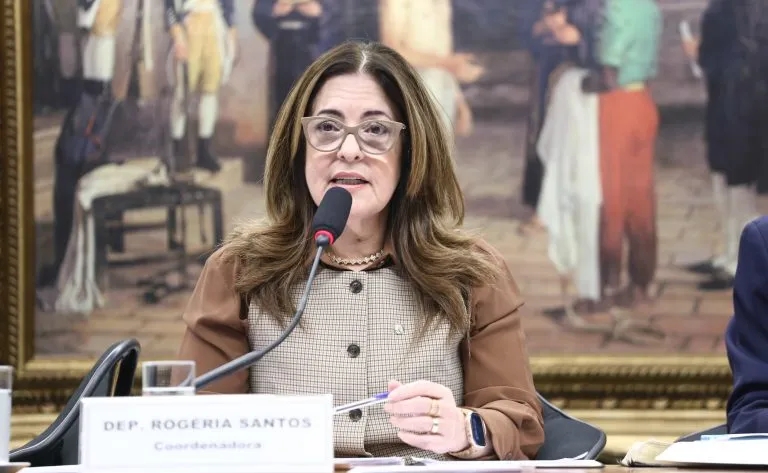 Primeira Infância Ganha Lei: Política Nacional Torna-se Permanente para Garantir Futuro das Crianças