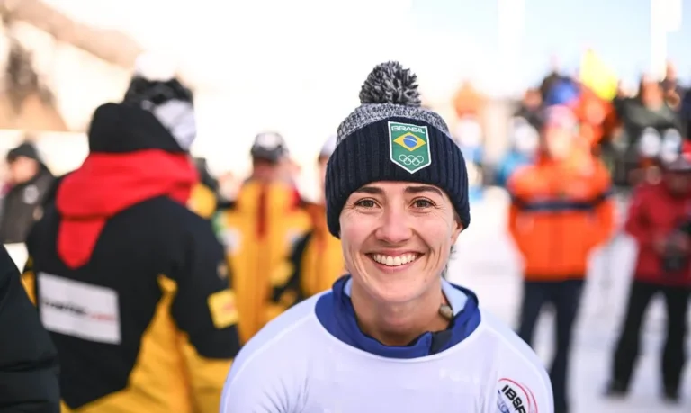 Nicole Silveira Conquista Bronze na Copa do Mundo de Skeleton e Avança Rumo às Olimpíadas de Inverno