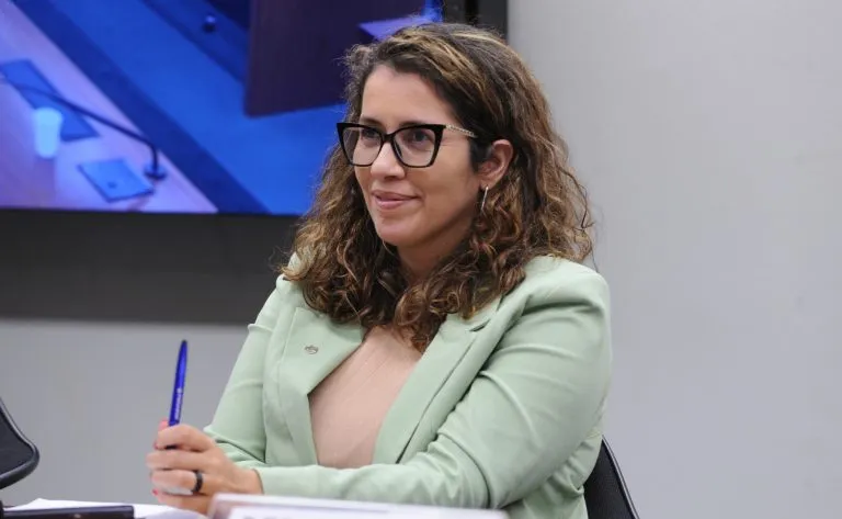 Cultura Acessível e Bibliotecas Fortalecidas: Câmara Avança em Apoio a Projetos Culturais Inclusivos