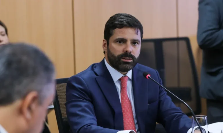 Mudança no Ministério da Justiça: Quem assume o comando interino após saída de Lewandowski?