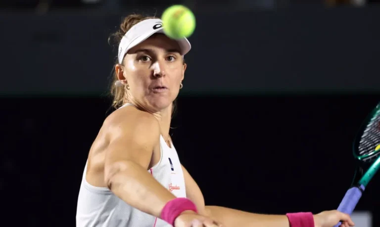 Bia Haddad é Eliminada na Estreia em Adelaide; Stefani Avança nas Duplas