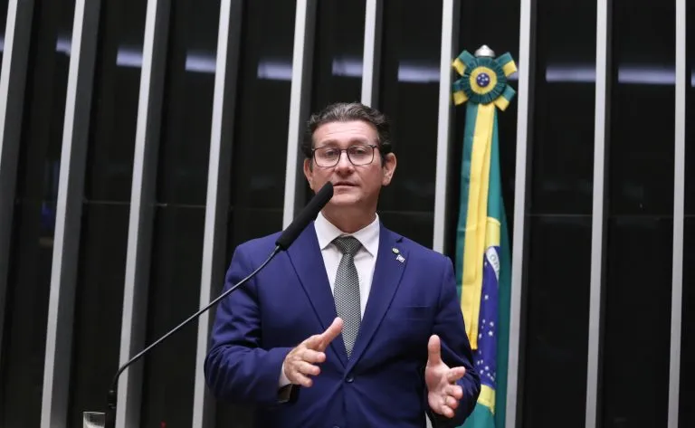 Imposto sobre carnes e café importados pode voltar a ser cobrado após aprovação em comissão