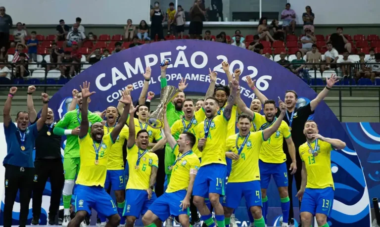 Brasil se consagra campeão da Copa América de Futsal com vitória eletrizante sobre a Argentina