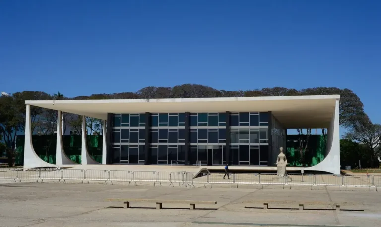 STF definirá se lei de anistia abrange ocultação de cadáveres da ditadura