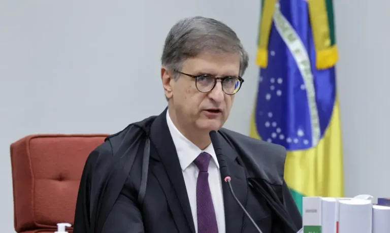 PGR se manifesta a favor da pejotização e competência da Justiça comum para analisar contratos