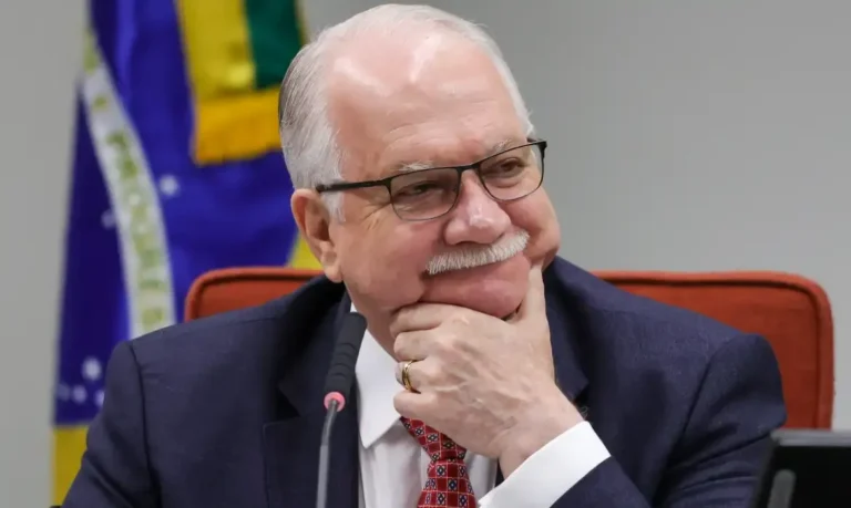 Fachin reúne ministros do STF para discutir menções a Toffoli em investigação do Banco Master