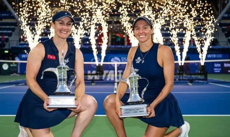 Luisa Stefani e Dabrowski celebram título inédito no WTA 1000 de Dubai