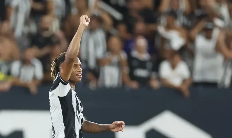 Botafogo vence Nacional Potosí em casa e avança na Pré-Libertadores