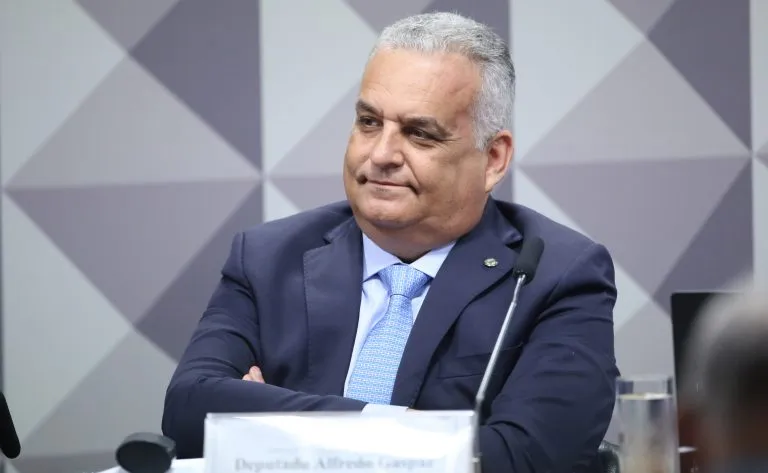 CPMI do INSS vota hoje quebra de sigilo bancário e fiscal do filho de Lula e outros requerimentos