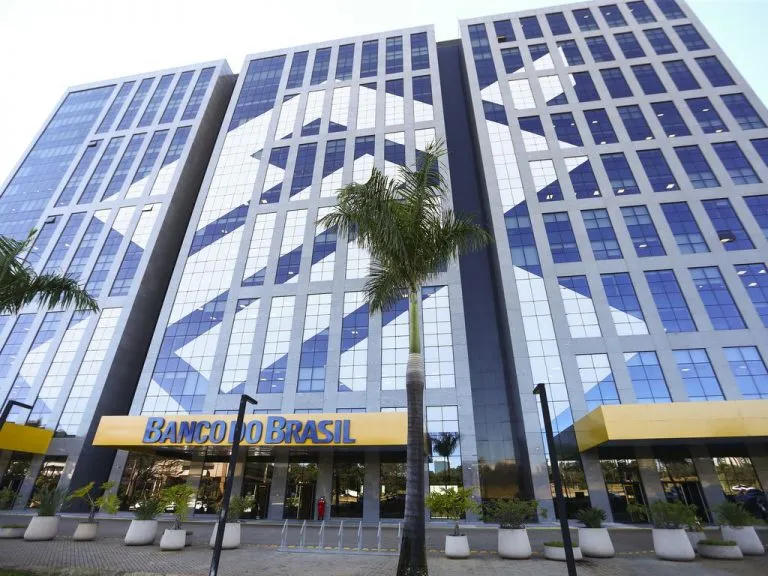 Banco do Brasil: comissão na Câmara discute reestruturação e impactos em carreiras