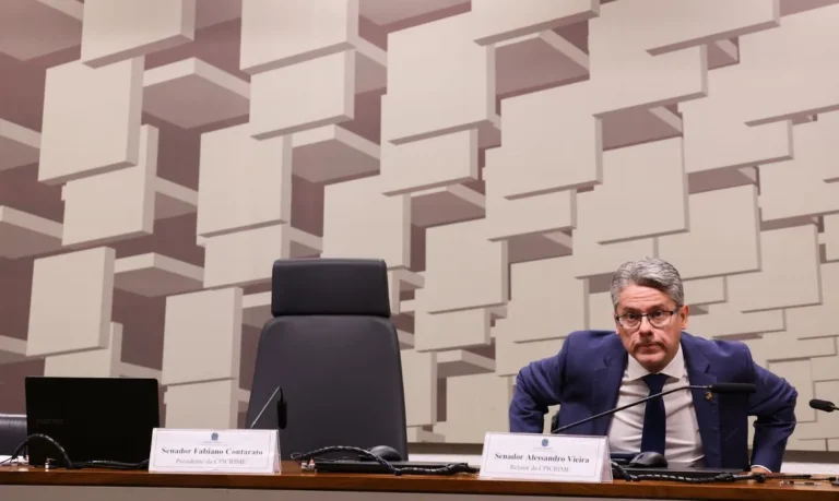 Relator da CPI do Crime Organizado sugere indiciamento de ministros do STF e PGR