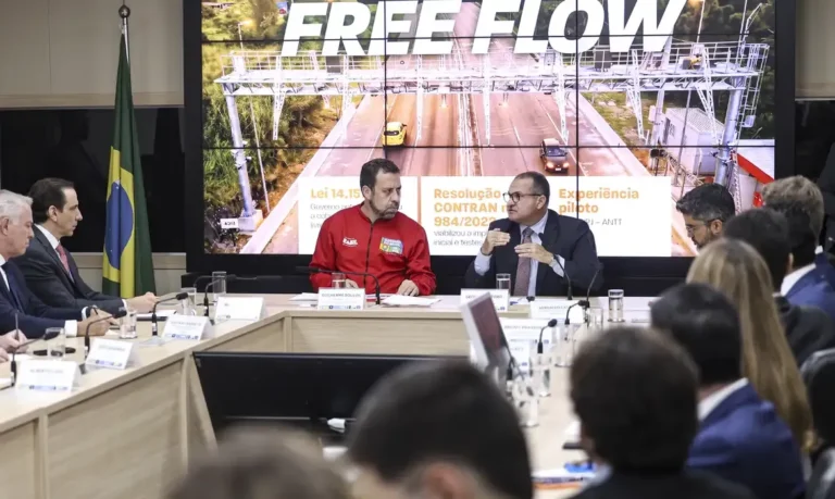 Governo concede 200 dias de prazo para regularizar 3,4 milhões de multas de pedágio free flow