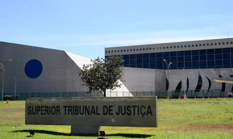 STJ investiga uso de inteligência artificial para fraudar processos judiciais