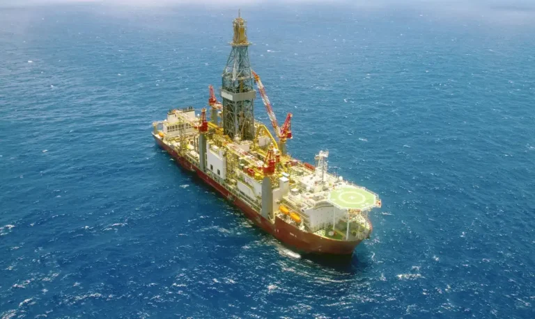 Petróleo na Margem Equatorial: Lula indica anúncio iminente e Petrobras se prepara para prospecção
