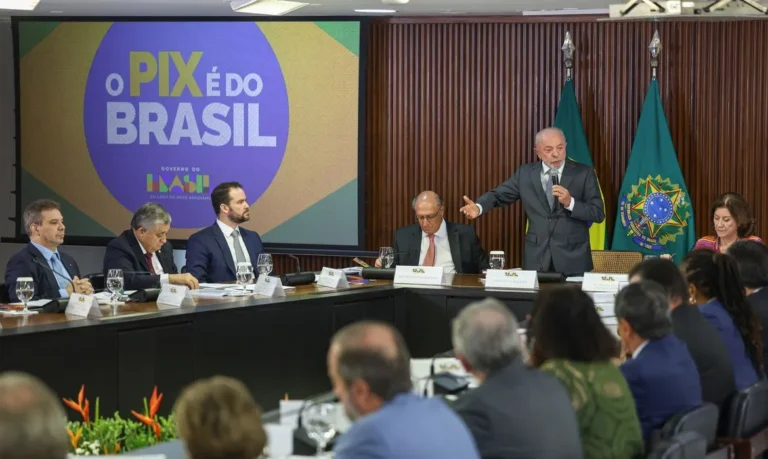 Brasil busca novos mercados globais para mitigar taxações dos EUA