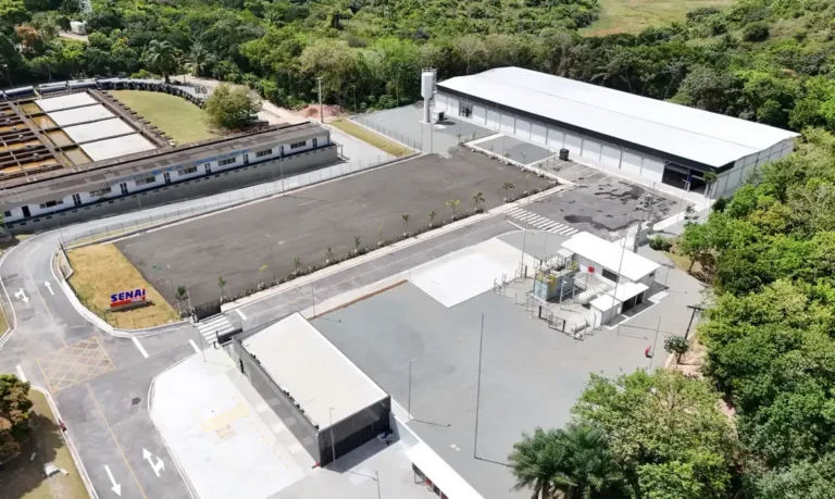 Brasil avança com sensor de segurança obrigatório para carros em 2029