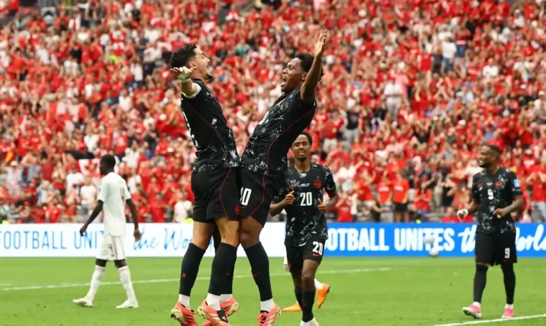 Copa do Mundo 2026: África do Sul empata, Suíça lidera e Canadá goleia na segunda rodada
