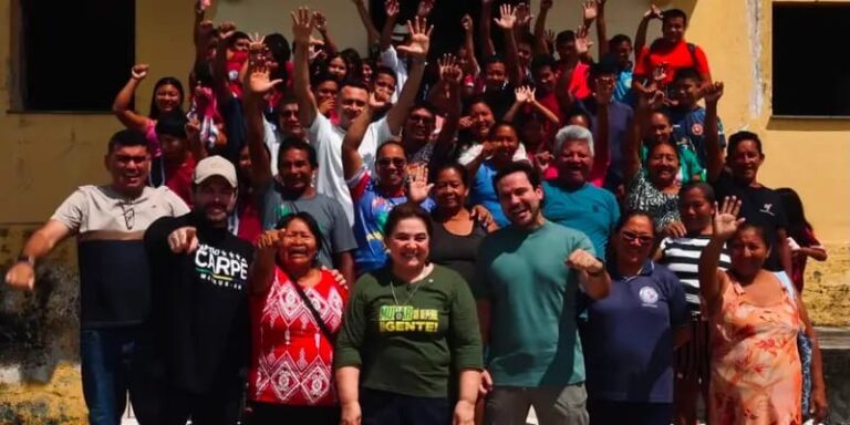 Maria do Carmo leva pré-campanha ao Alto Rio Negro e recebe apoio inédito de comunidades indígenas