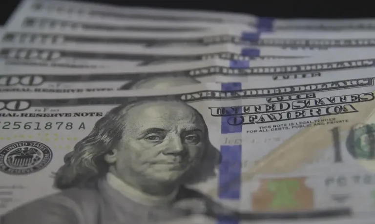 China expande rede financeira na África para reduzir dependência do dólar