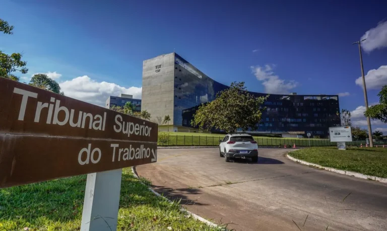 Justiça do trabalho alerta: assédio eleitoral pode custar caro a empregadores