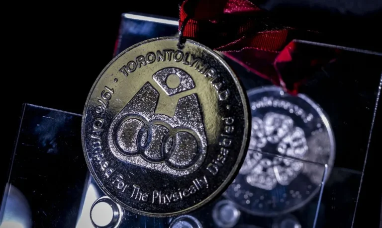 Legado de pioneirismo: a história por trás da primeira medalha paralímpica do Brasil