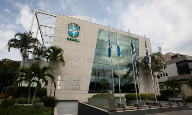 CBF e clubes implementam novas regras para agilizar o futebol brasileiro