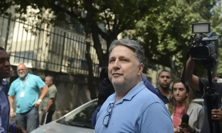 Justiça fluminense suspende direitos políticos de Garotinho por 8 anos; defesa contesta