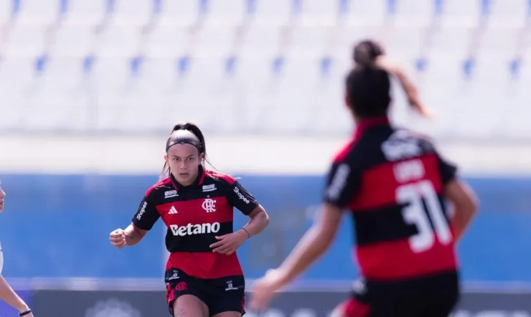 Brasileirão Feminino: Seis times disputam as últimas vagas para as quartas de final neste sábado